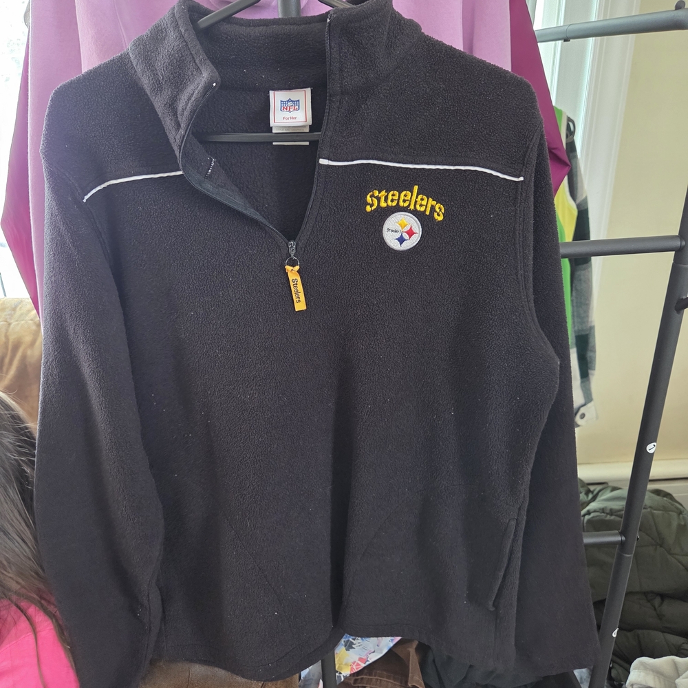 NFL Black Fleece Pullover for Her